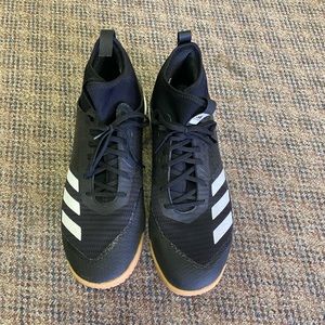 Men’s adidas tennis shoes 👟